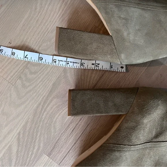 Free people high heel over knee suede boots size 41. - Picture 3 of 15